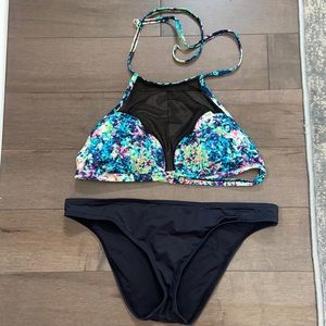 BCBG bikini